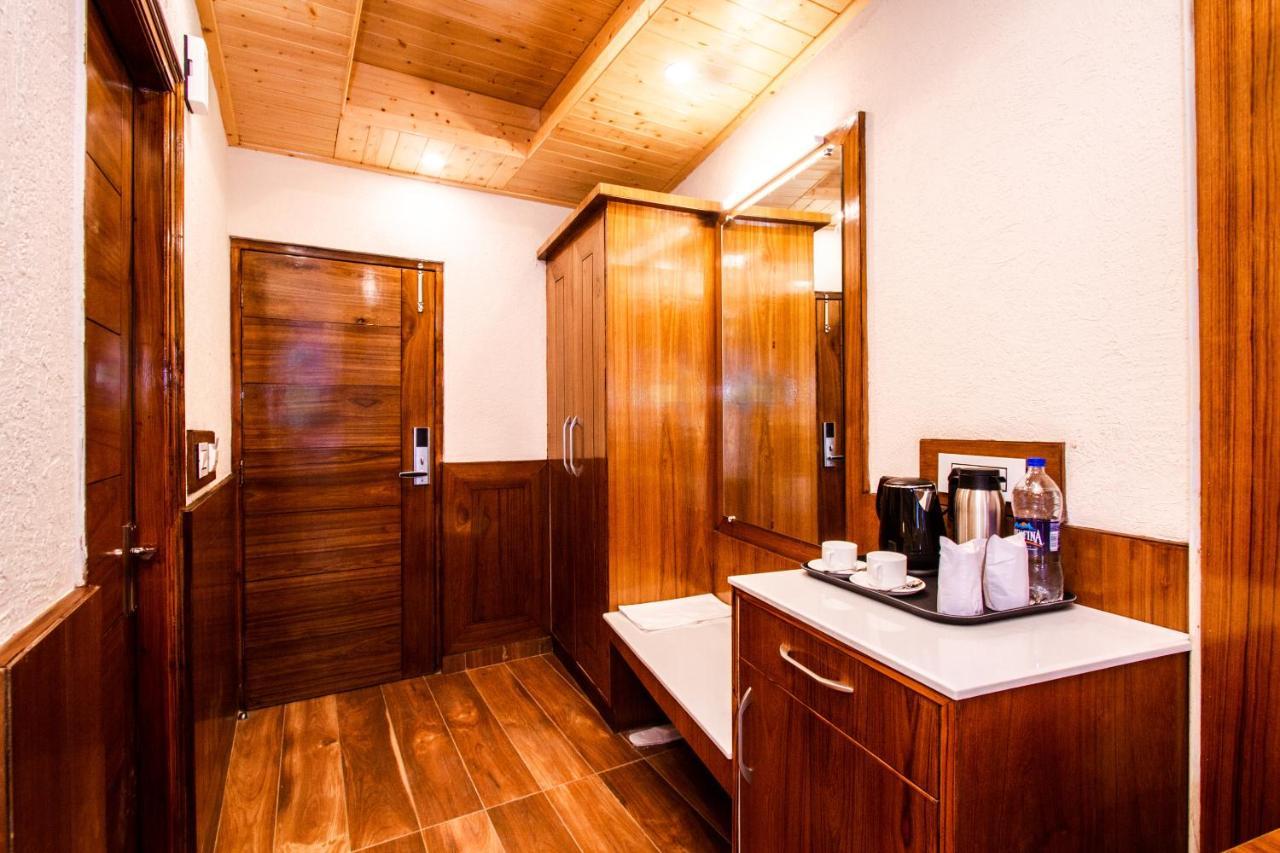 Suryansh Regency Manali Centrally Heated Air Cooled With Private Balconies Manāli Eksteriør bilde