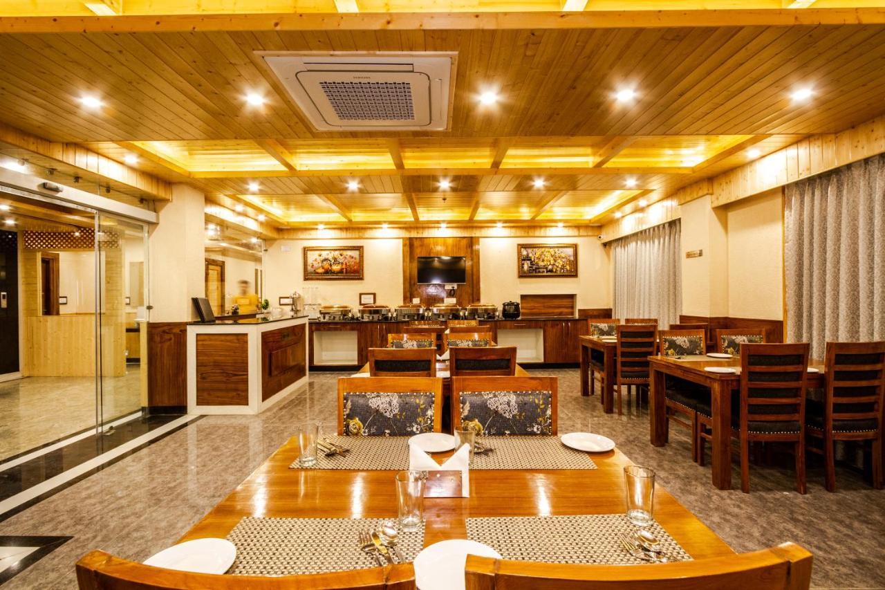 Suryansh Regency Manali Centrally Heated Air Cooled With Private Balconies Manāli Eksteriør bilde