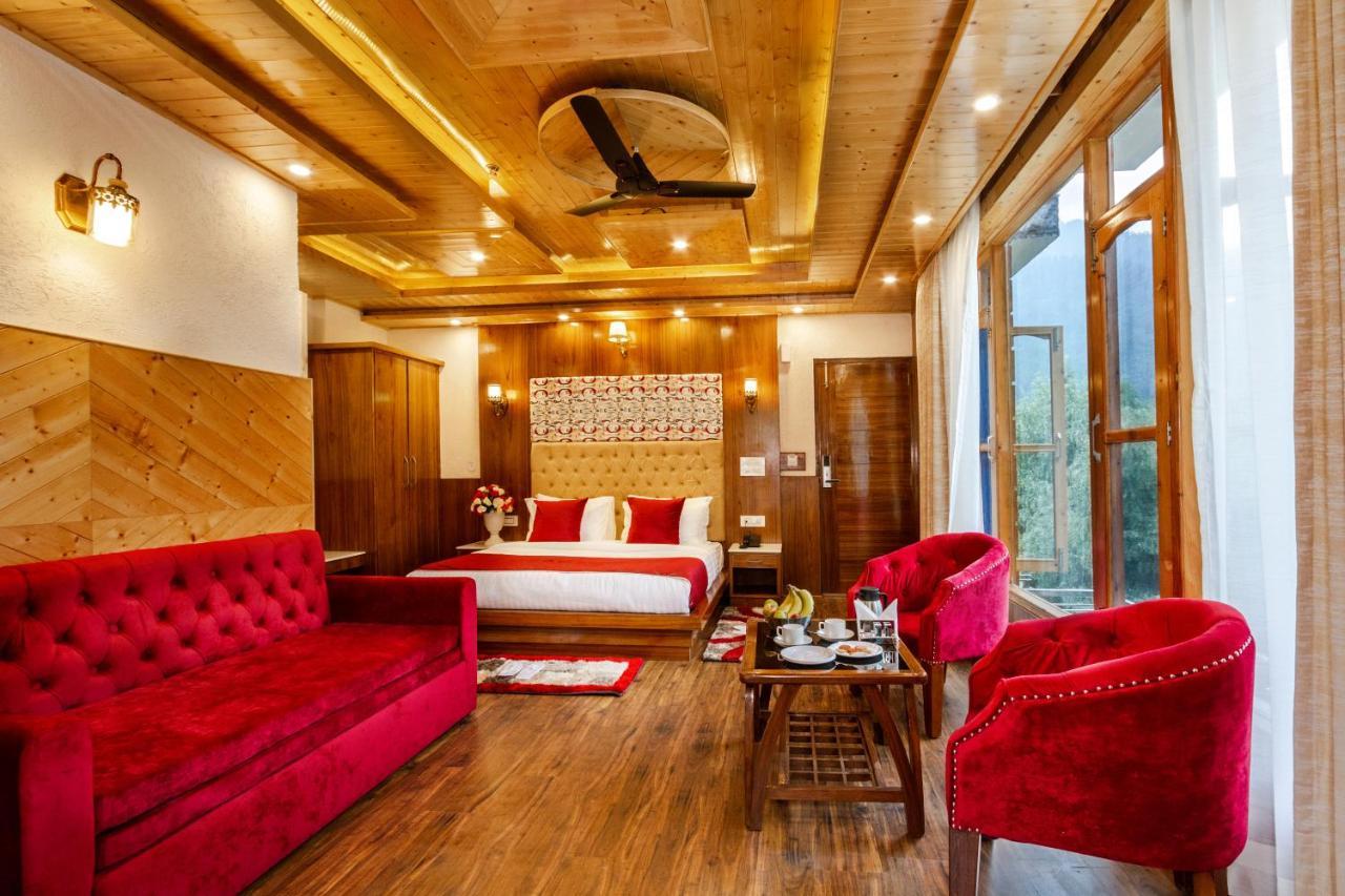 Suryansh Regency Manali Centrally Heated Air Cooled With Private Balconies Manāli Eksteriør bilde